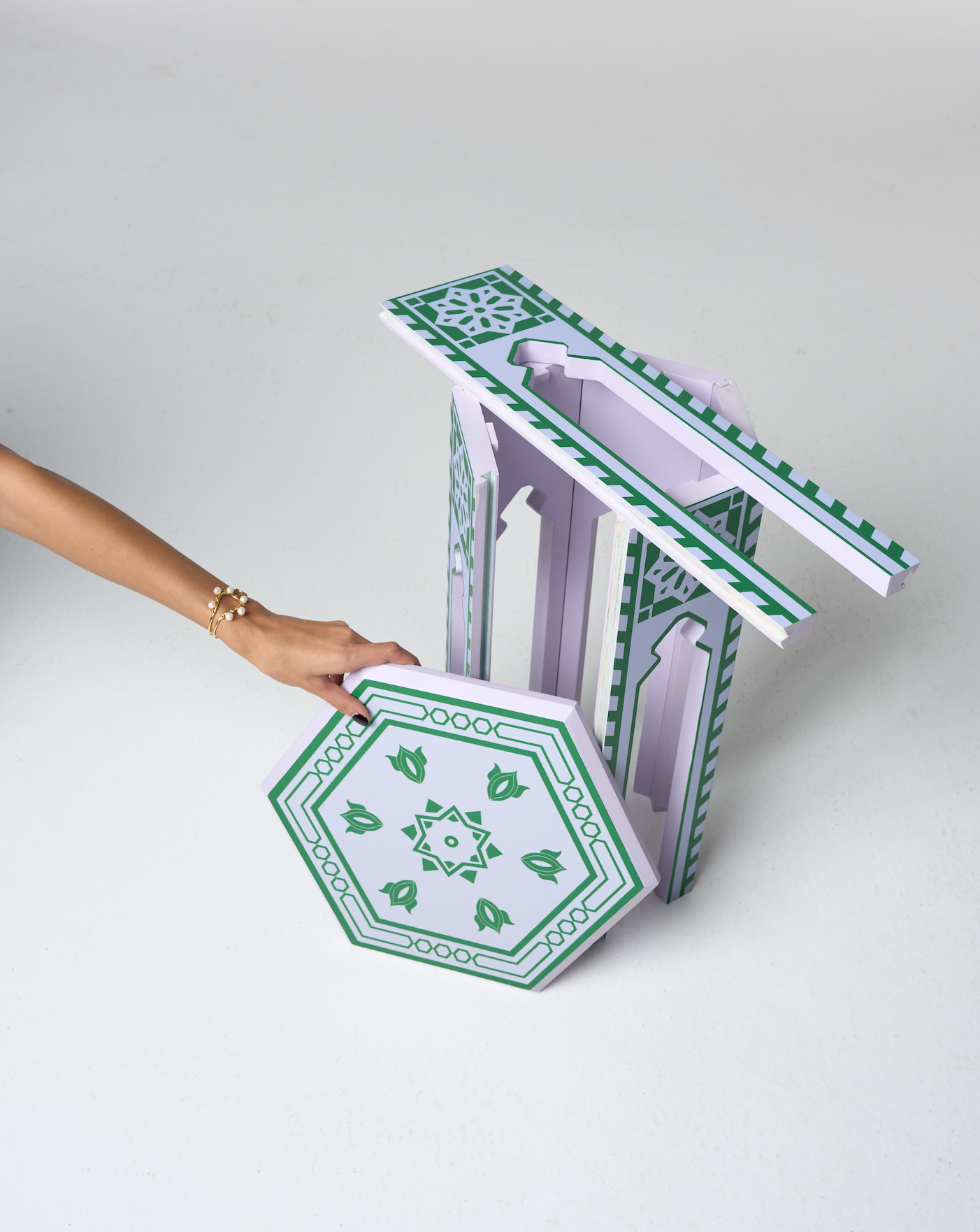 Tawlitna “طاولتنا” - Blue